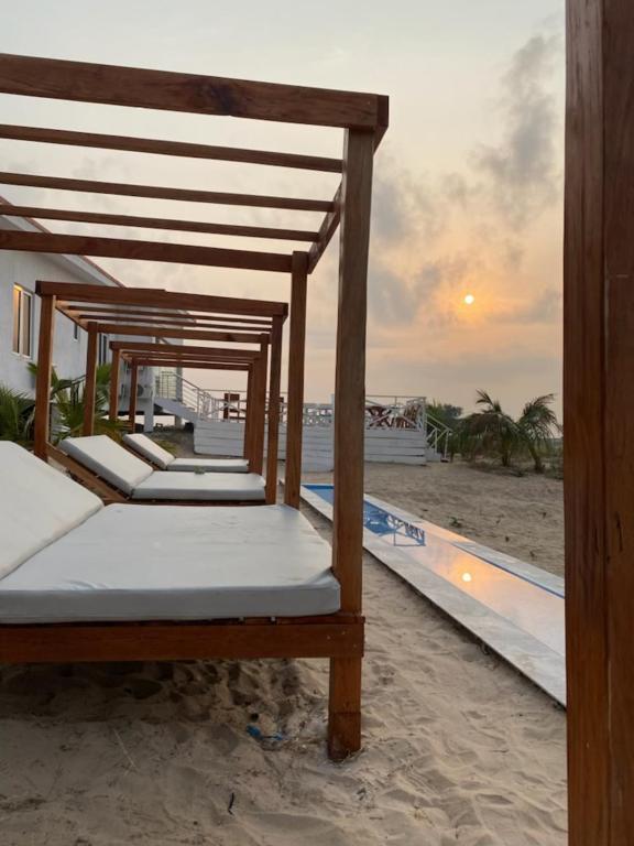 Lighthouse Beach House Lagos Exterior photo